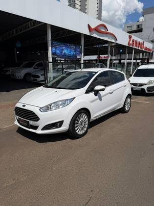 FORD FIESTA 1.6 TITANIUM HATCH 16V FLEX 4P POWERSHIFT FORD FIESTA 1.6 TITANIUM HATCH 16V FLEX 4P POWERSHIFT
